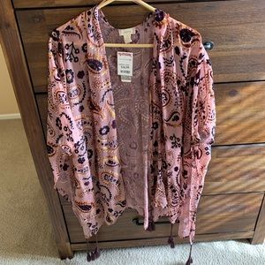 Women’s shawl